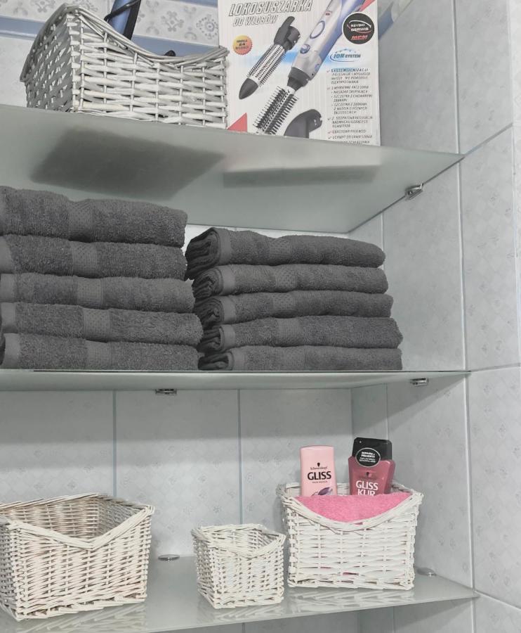 Apartament Family Wroclaw Z Klimatyzacja Parking Apartment Екстериор снимка
